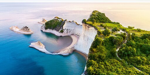 EUR2223 | Nizza–Piräus | 04.10.– 17.10.2022 | 13 Tage
Foto: Hapag Lloyd Cruises